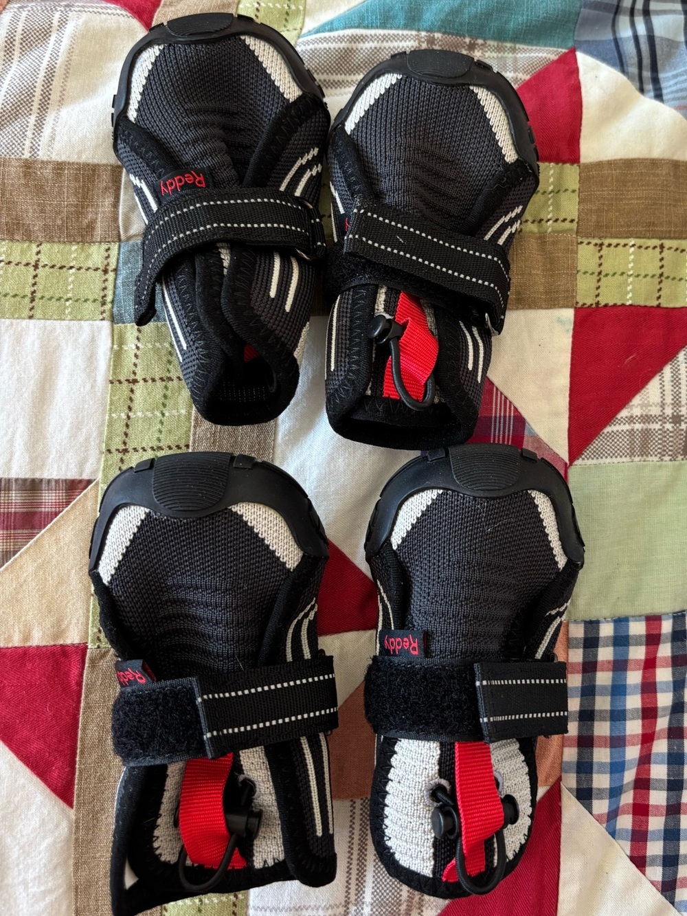 Set of 4 Reddy All Weather Dog Boots Size M